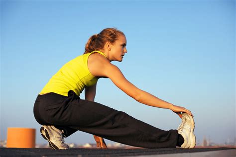 Hamstring Stretch: Benefits and How to Do It