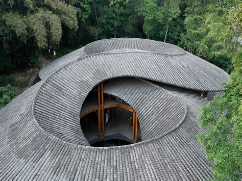 Ceramic Tiles Overlay an Infinity-Shaped Roof at a Bamboo Pavilion in Sichuan Province – SySyPhoTo