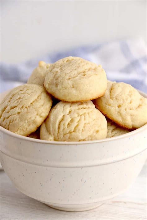 Butter Cookies - Easy Dessert Recipes