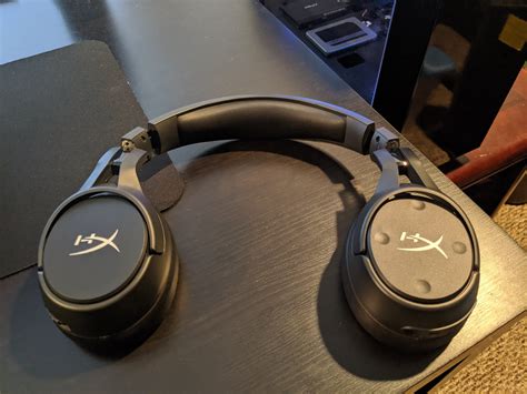 HyperX Cloud Flight S Review : HyperX