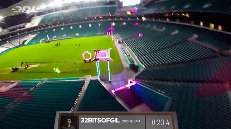 Fanático concepto Cumplido drone racing stadium musical Criticar Barrio bajo