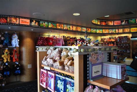 Disney Studio Store (Disney's Hollywood Studios, Animation Courtyard, Shopping) | WDW Kingdom