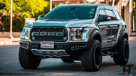 Here Is the Ford F-150 Raptor SUV That Ford Never Built