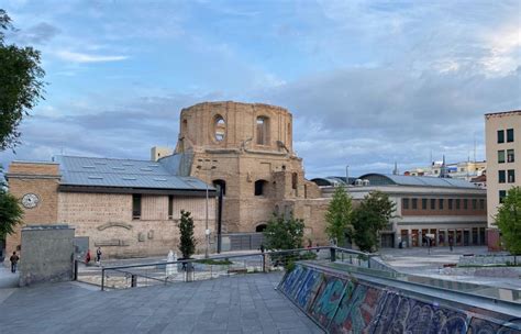 Madrid: Architecture Tour Lavapiés&Rastro With An Architect