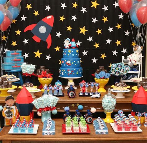 Niver de espaço e via láctea Outer Space Party Theme, Outer Space Birthday, Boy Birthday Parties ...