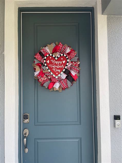 Valentines Day Wreath, Heart Wreath, Valentines Decor - Etsy