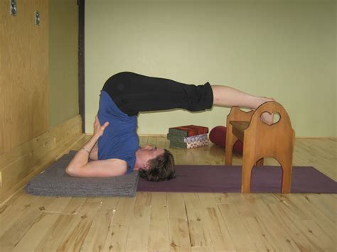 PLN Yoga Studio - Pamela Nelson: November Pose of the Month - Ardha Halasana