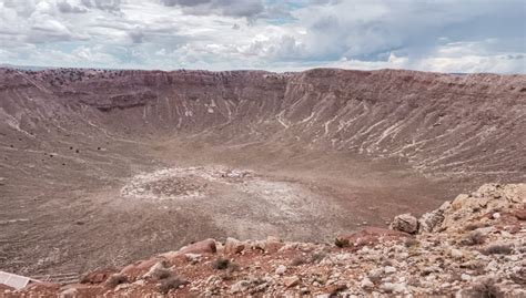 How to Visit Meteor Crater in Arizona - Rock a Little Travel