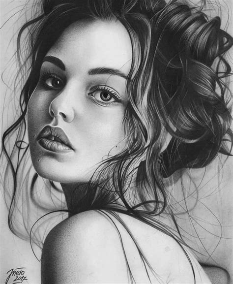 a pencil drawing of a woman's face