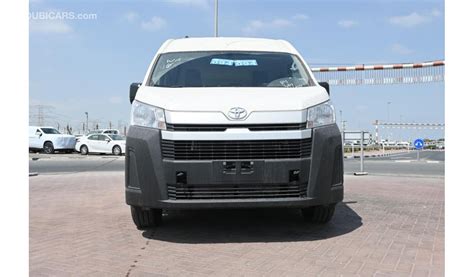 New Toyota HIACE 13 Seater 2023 Diesel Manual 2023 for sale in Dubai - 603652