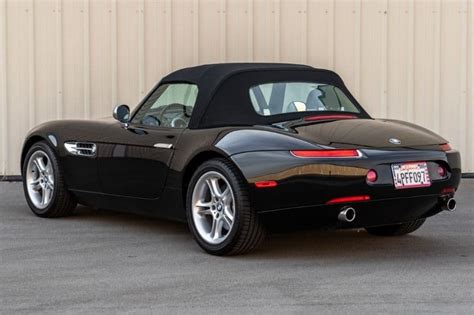 BMW Z8 Specs and Review • Road Sumo