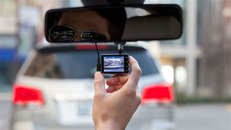 Car Dash Cam | Why Should You Invest In It