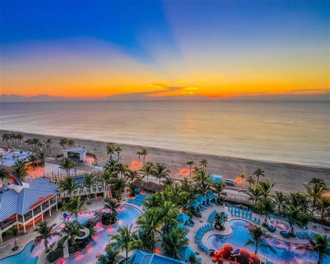 Margaritaville Blog | 25 Best Romantic Beach Vacations In FL