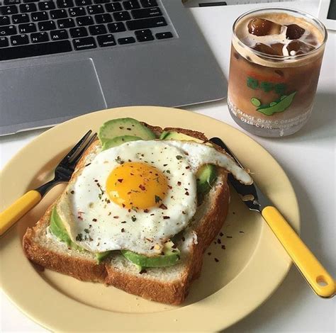 Healty Food Breakfast Aesthetic & Healty Food Aesthetic | Cafe food, Aesthetic food, Food goals