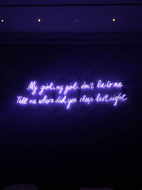 Purple Neon Light Quotes - Alla tok