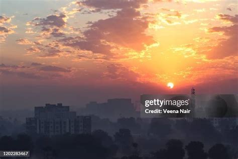 India Weather Photos and Premium High Res Pictures - Getty Images