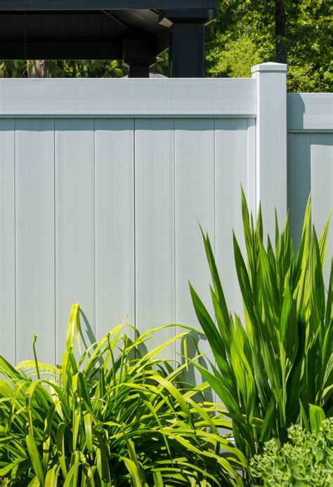 Vinyl Fencing Materials for Homeowners - Premium Fence Company