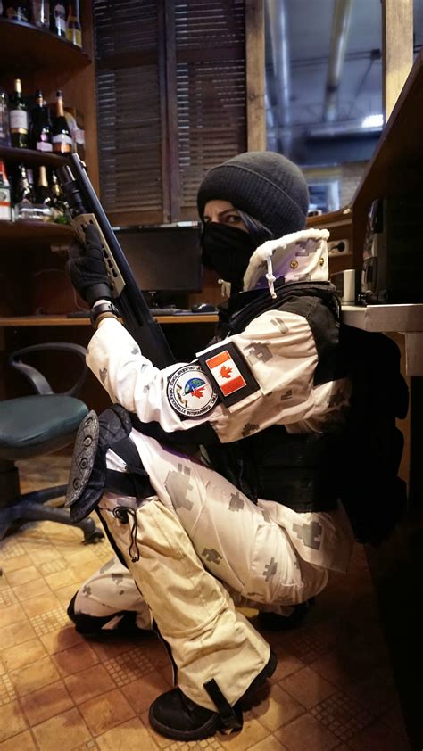 Frost cosplay : r/Rainbow6