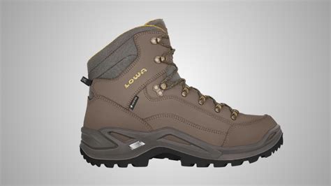 10 Best Hiking Boots 2024 (Men & Women) - GearMovement