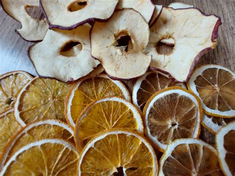 Dried Lemon Slices, Dried Natural Fruits, Dried Lemon for Warm Drinks, Christmas Decorations ...