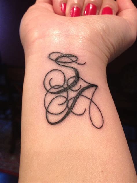 19 Awesome Initials Wrist Tattoos