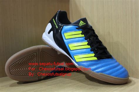 Sepatu Unik: Sepatu Futsal Adidas Predator Absolado Adipower Blue/Black/Electricity