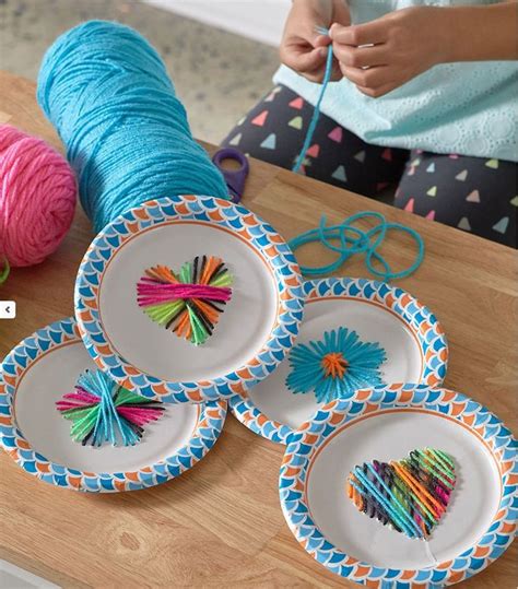 25 Yarn Crafts For Kids They'll Have A Ball With - Kids Love WHAT | Fun crafts for kids, Free ...