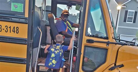 School bus driver positively changes kindergartner’s life