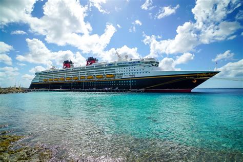 Disney Wonder Cruise Ship - Disney Cruise Line Information