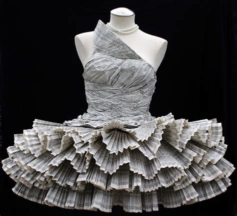 New Paper Dress Design - XciteFun.net