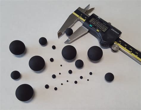 Precision Ground Rubber Balls - RubberMill, Inc.