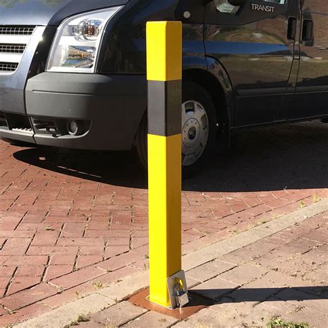 Removable Steel Bollards | Security Bollards Direct