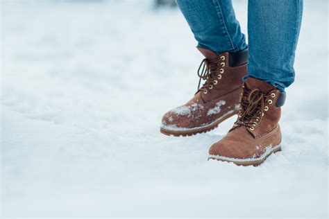 The 12 Best Winter Boots for Men - Season in Style - lifestylegeeky.com