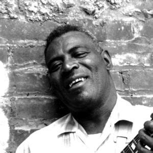 Howlin' Wolf Guitar Lessons and Guitar Tabs