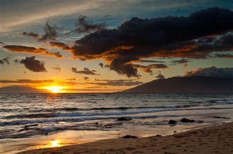 Top 5 Best Beaches to Watch a Sunset on Maui — HAWAII PHOTOGRAPHY TOURS