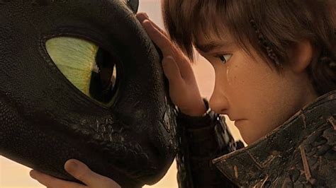 Hiccup and Toothless say Goodbye | Hiccup and toothless, How train your dragon, Animated movies