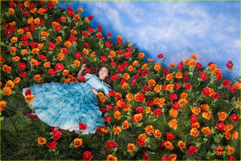 Rowan Blanchard Recreates 'Wizard of Oz's Famed Poppy Scene in Stunning Photos | Photo 1094148 ...