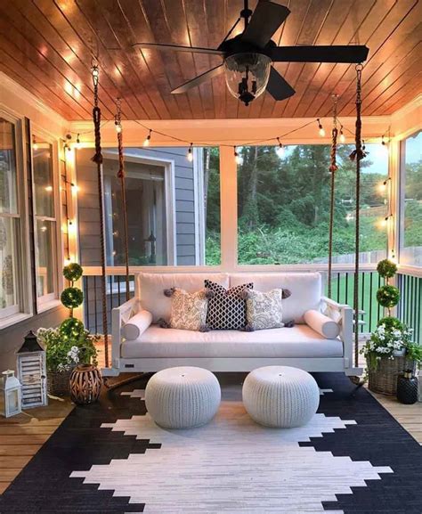 30 Gorgeous And Inviting Farmhouse Style Porch Decorating Ideas