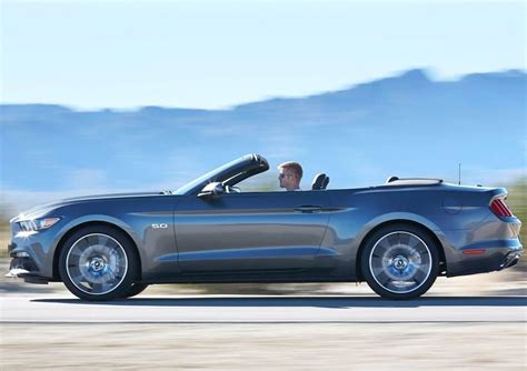 Ford Mustang Convertible | Unp.me