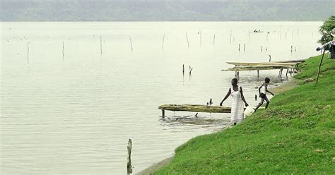 Lake Bosumtwi in Ashanti Region, Ghana | Sygic Travel