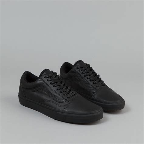 Vans Old Skool MTE Shoes - Black / Leather | Flatspot