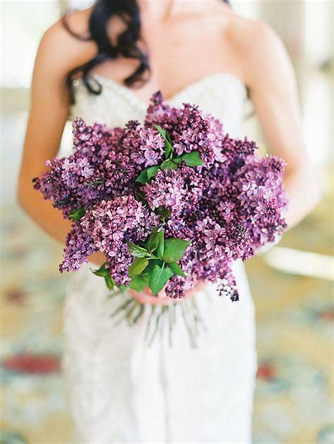 The Prettiest Lilac-Filled Bridal Bouquets