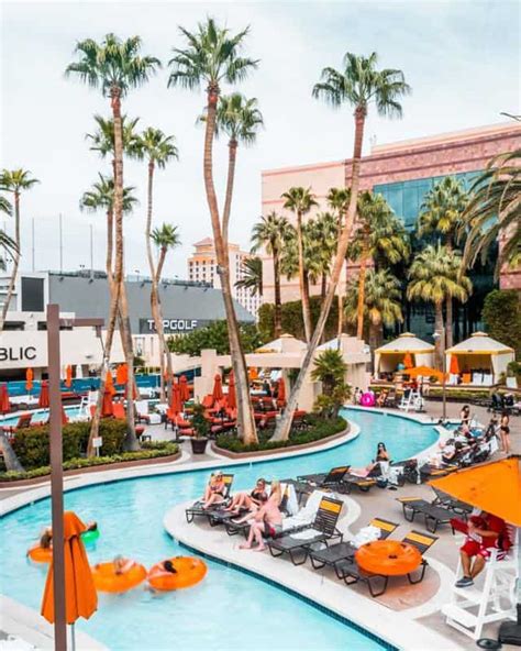 MGM Grand Pool: Lazy River, Cabanas, Hours & Prices