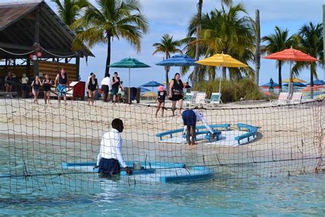 10 Disney Castaway Cay Activities to Do - Disney Insider Tips