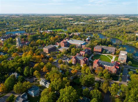 Carleton College: A Leading Liberal Arts College in Northfield, Minnesota