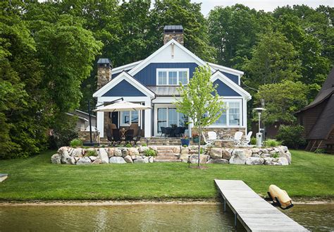 Hickory Hill - Cozy Lake Cottage - Beach Style - Exterior - Grand Rapids - by Visbeen Architects ...