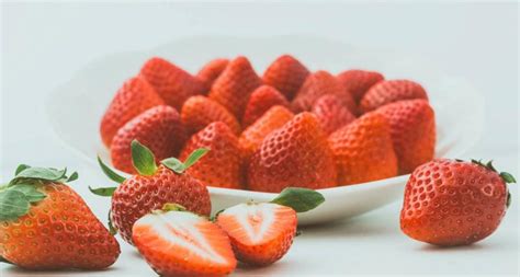 Freeze Dried Strawberries - Freeze Dried Strawberries Bulk