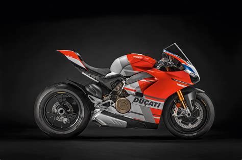 2020 Ducati Panigale V4S Corse Guide • Total Motorcycle