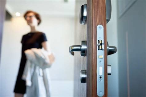 Commercial Door Lock Buyer’s Guide: Everything You Need to Know