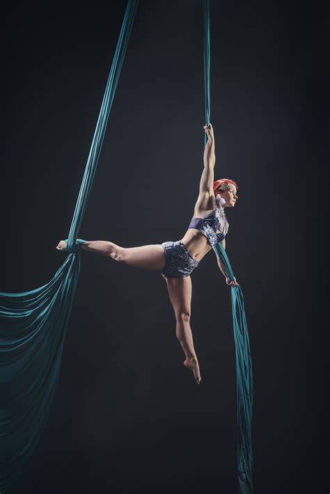 Circusmash – Aerial Silks Photoshoot – Denyer.pro | Commercial, Dance and Poledance Photography